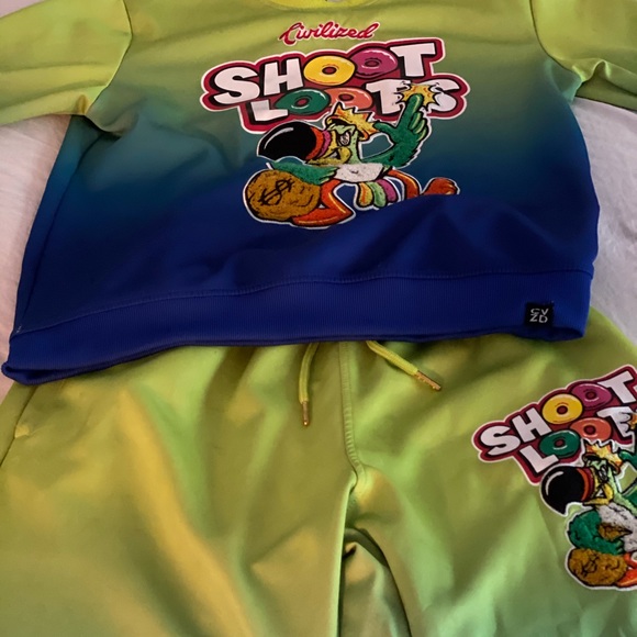 Men’s Large (SHOOT LOOTS) sweat suit blue/yellow - Picture 2 of 6